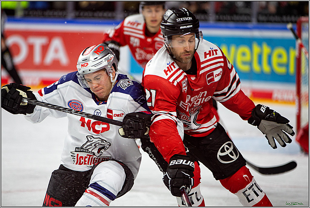 PENNY DEL; Koelner Haie- Nuernberger Ice Tigers; Koeln, 18.11.2022